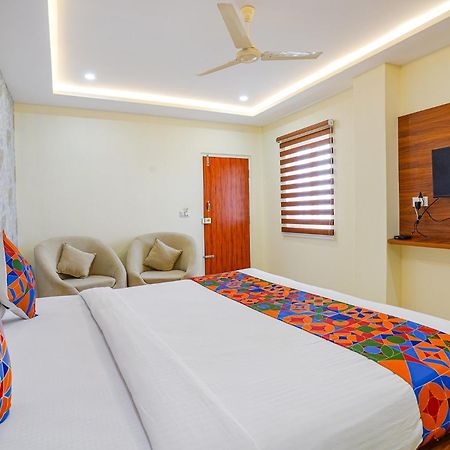 Fabhotel Partha Residency - Nr Iskcon Kr Puram Bangalore Bagian luar foto