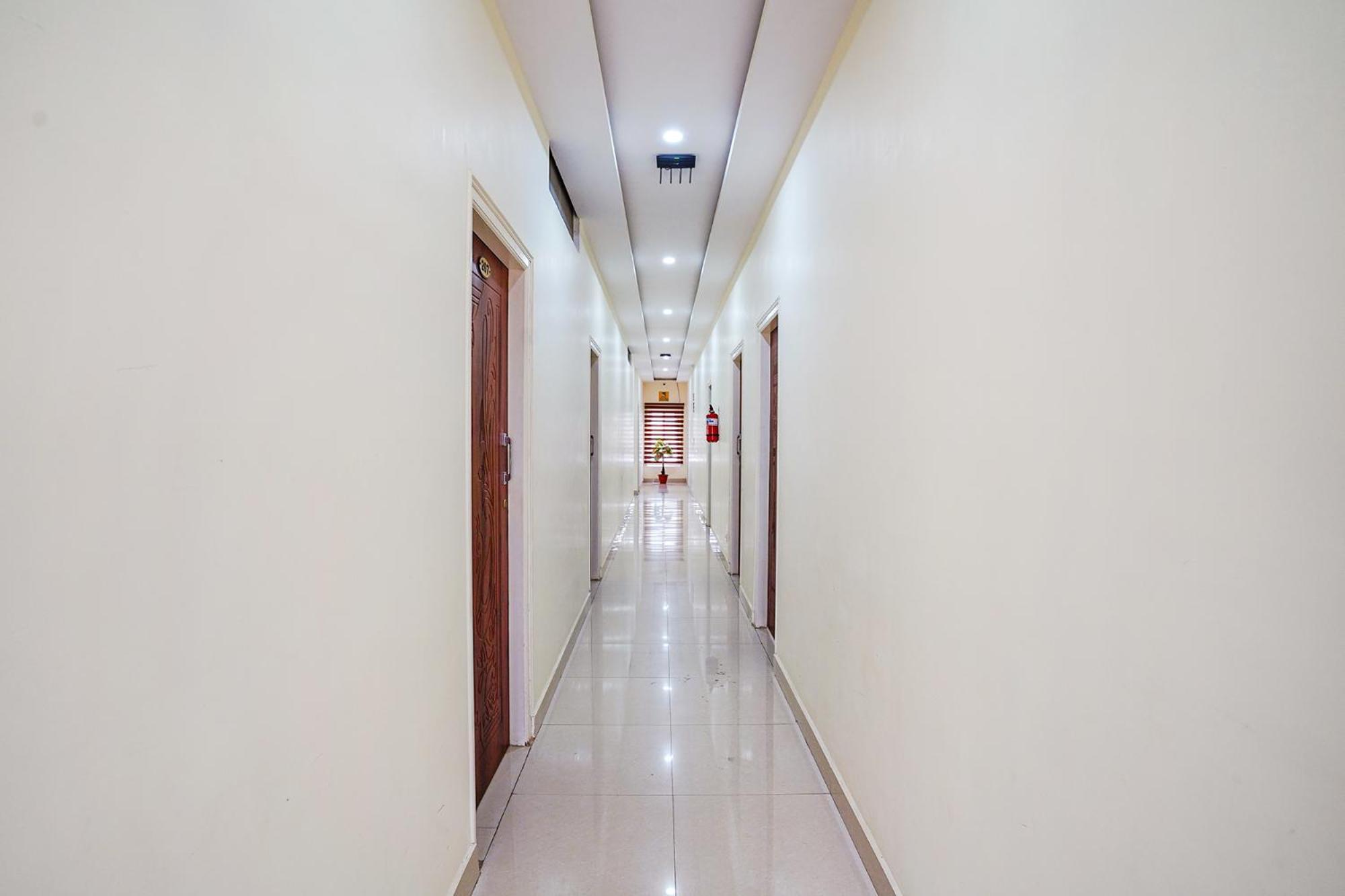 Fabhotel Partha Residency - Nr Iskcon Kr Puram Bangalore Bagian luar foto