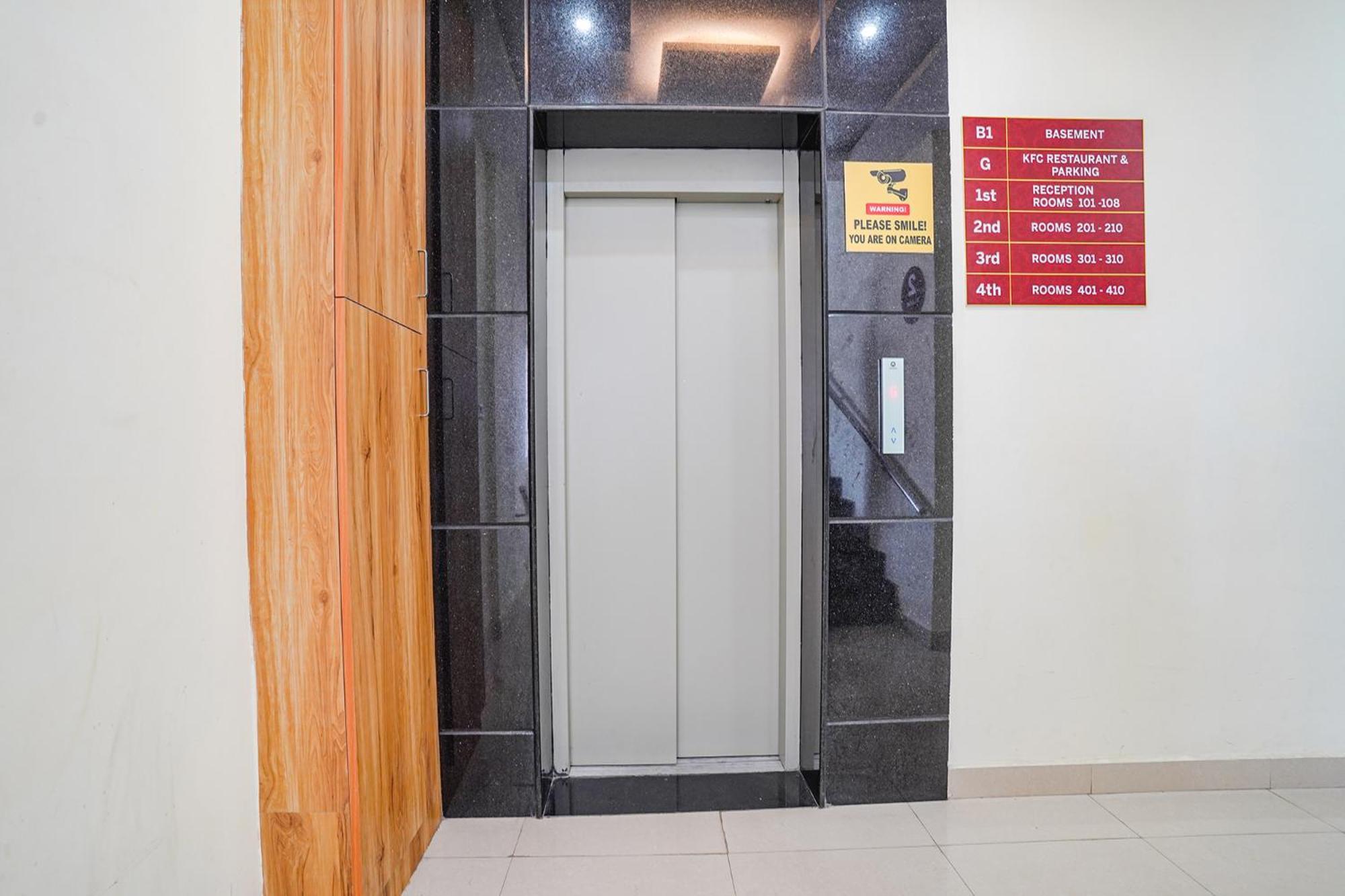 Fabhotel Partha Residency - Nr Iskcon Kr Puram Bangalore Bagian luar foto